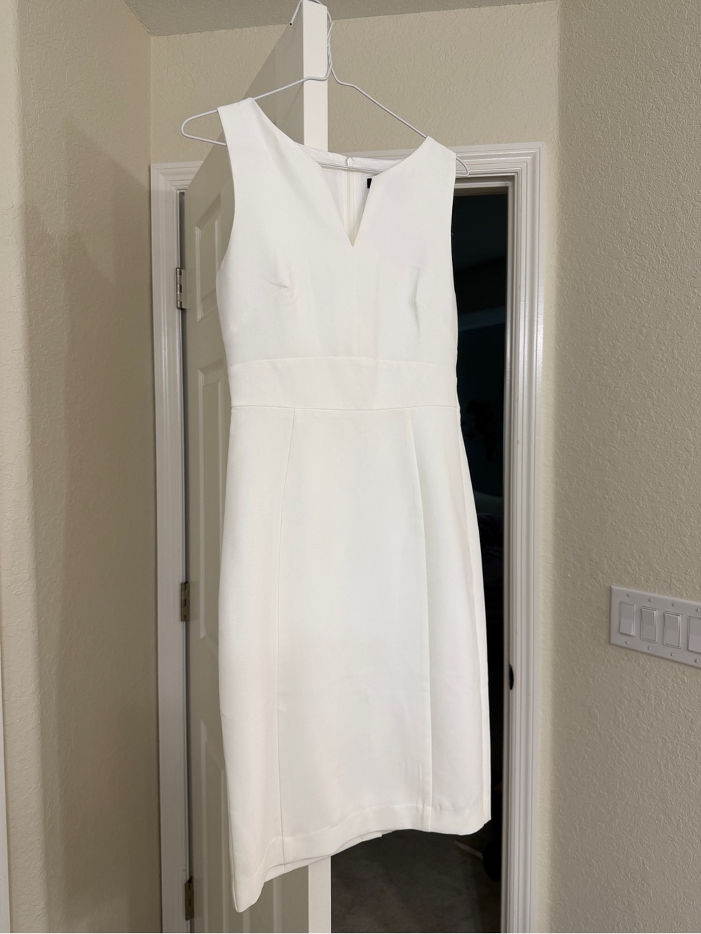 Banana Republic White V-Notch Midi Sheath Dress